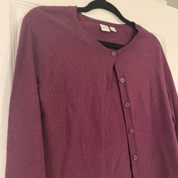 Gap Women's Purple Cardigan Sweater, XS petite - Picture 2 of 6